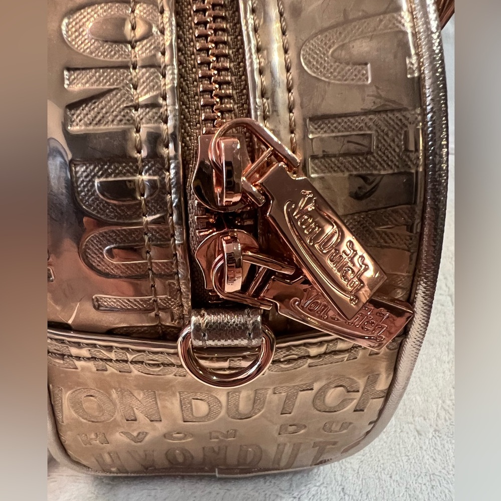 VON DUTCH ROSE GOLD REFLECTIVE BOWLING BAG w/ box, dusk bag, and crossbody strap - Picture 2 of 8